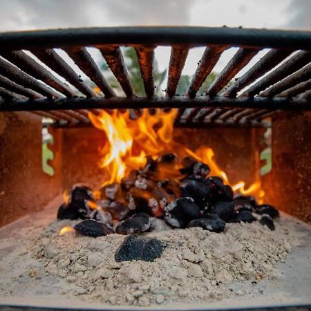 Explore Maui'S Diverse Campgrounds And Uncover The Island'S Beauty From Fresh Perspectives Every Day As You Journey With Aloha Glamp'S Great Jeep Equipped With A Rooftop Tent Paia Εξωτερικό φωτογραφία